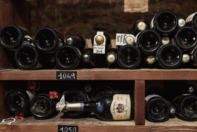 Del Cambio wine cellar tasting event VIP