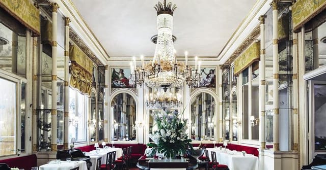 Elegant ballroom, Del Cambio, corporate gala venue