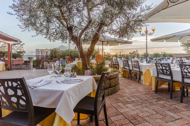 HOTEL RISTORANTE LA PERGOLA MAGLIANO ...