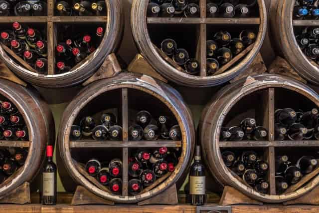 Wine bar