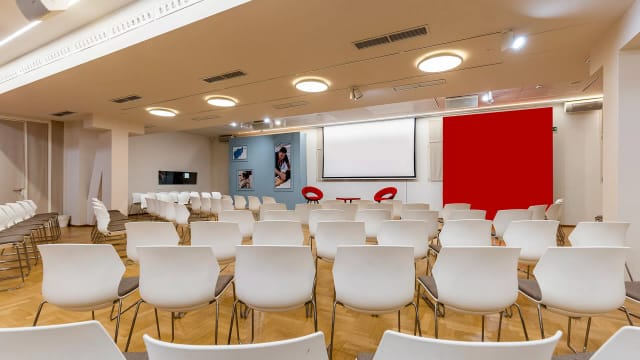 Milan seminar event space, blank canvas