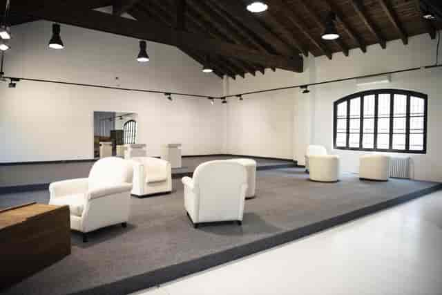 Milano event space, modern, art exhibition, product launch