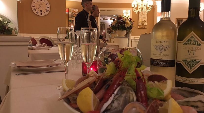 Elegant seafood gala dinner, Maestrale restaurant