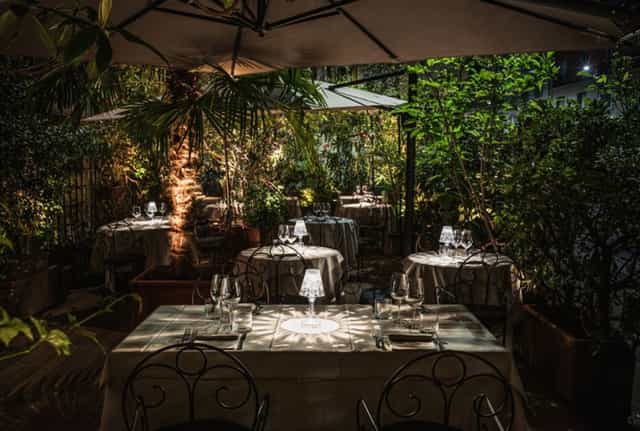 Elegant outdoor dining, corporate events, private celebrations, Rome