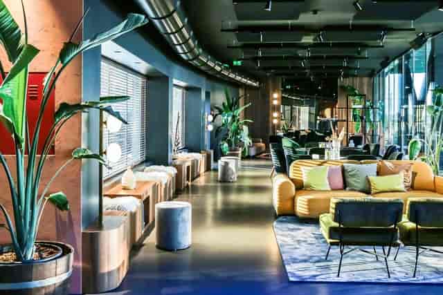 Hotel Litta Palace lounge: modern event, networking, breakout