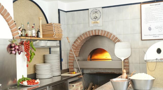 Sempione Hotel rustic pizza oven event cooking class