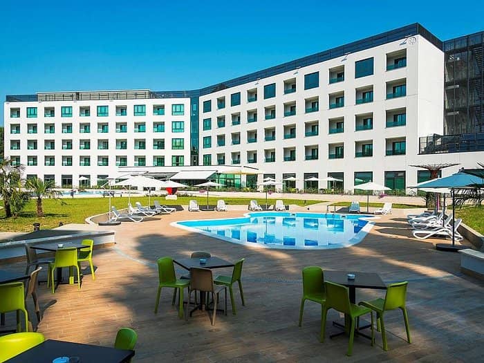 Ibis Milano Est Settala meeting room, modern hotel, event space