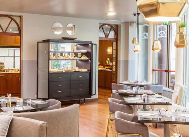 Milan Garibaldi Holiday Inn meeting room, modern, corporate event