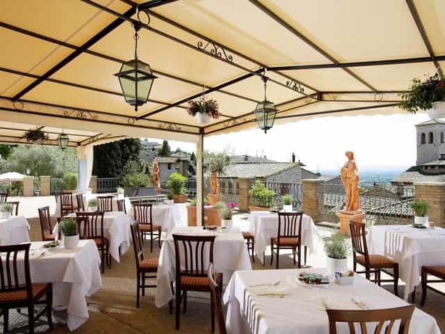 Assisi hotel restaurant terrace, outdoor dining, corporate events