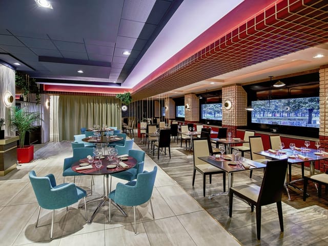 Novotel Milano Nord Ca Granda restaurant, modern, events