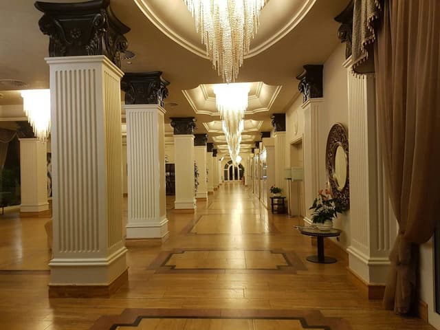 Palace Beach Restaurant