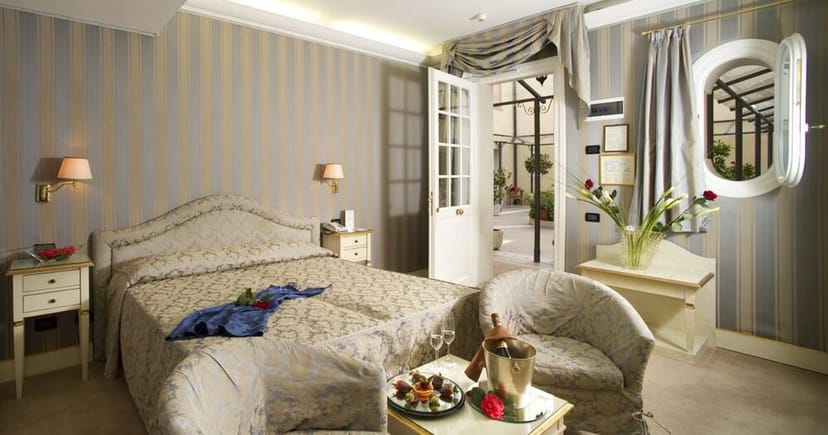 Hotel Carlton On The Grand Canal from ...