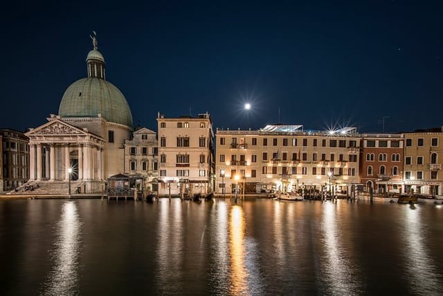 Venice Carlton hotel ballroom, canal view, corporate event venue