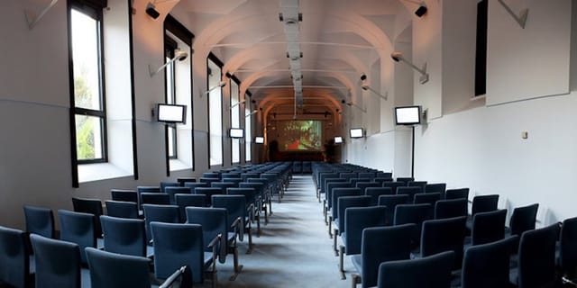 Modern conference room, Milan event, training venue, hybrid event