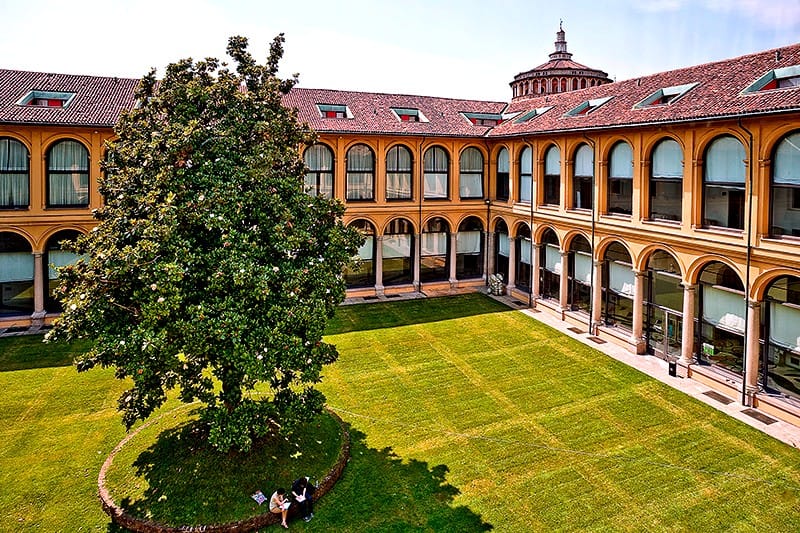 Historic Milan courtyard event venue reception