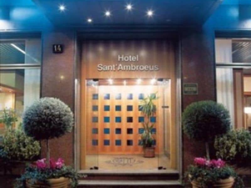 Sant'Ambroeus hotel meeting room entrance, elegant, corporate event