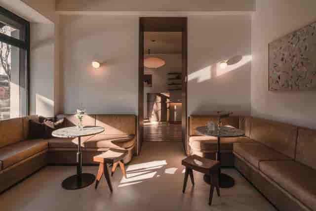 Aethos Milan lounge: chic, intimate event space, VIP reception, brainstorming
