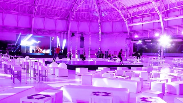 Palazzo Ghiaccio event venue, modular seating, conference, gala
