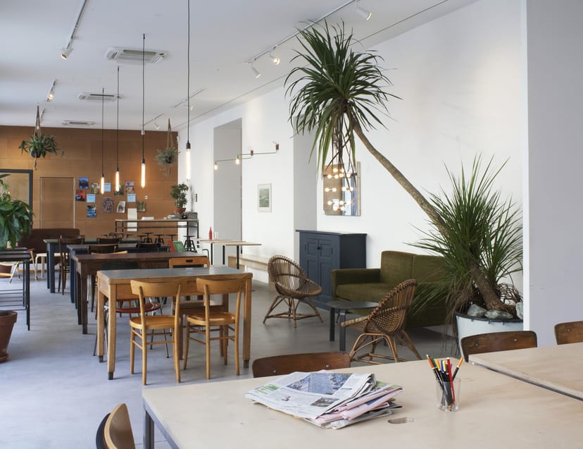 oTTo restaurant: modern workshop event space