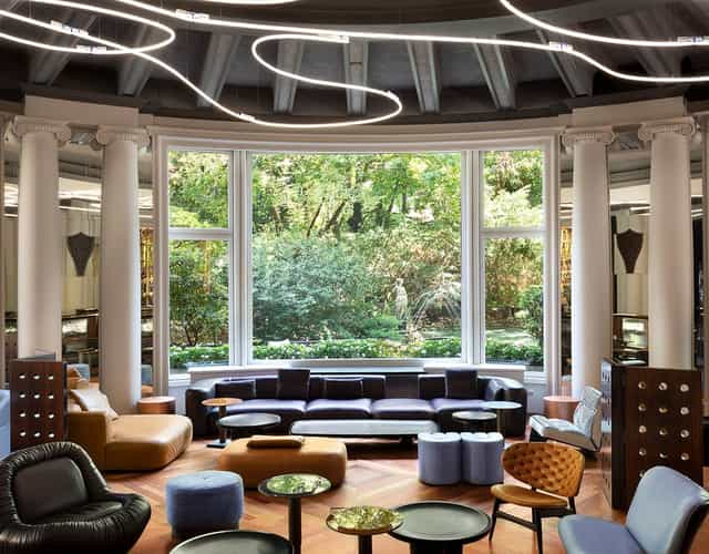 Stylish meeting space at Sheraton Diana Majestic, Milan, perfect for corporate events.