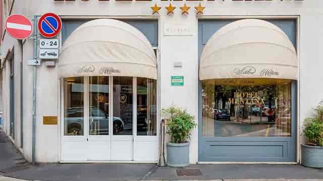 Boutique hotel suite, classic facade, event venue, corporate retreat