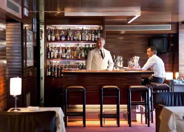 Hotel Galileo bar, VIP reception, networking