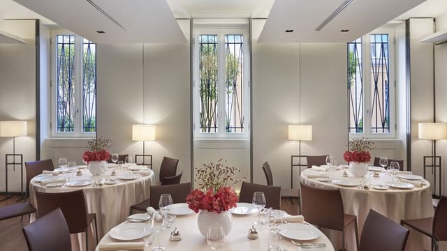 Milan Mandarin Oriental event space, intimate dinner, breakout session