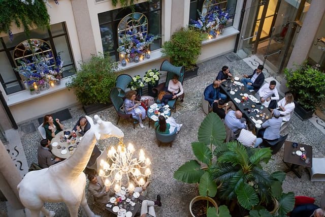 Hotel Indigo Milan conference, modern event space