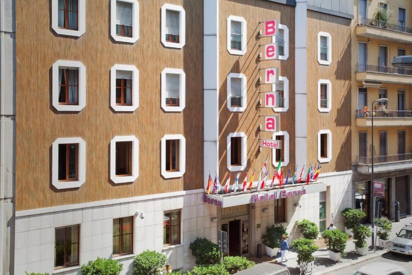 Hotel Berna cocktail bar, European facade, hotel meeting venue