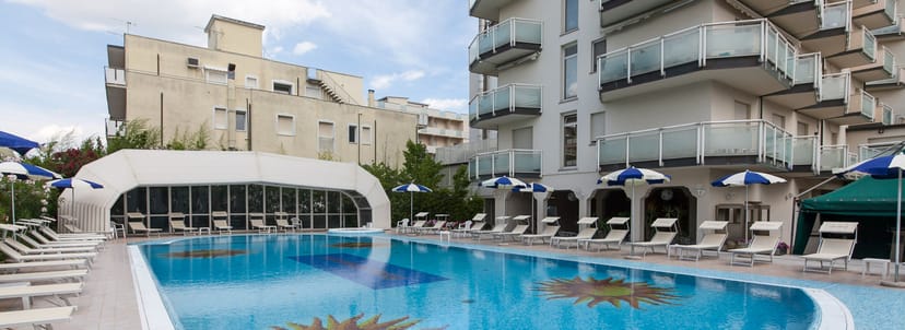 Hotel Universal pool party reception event