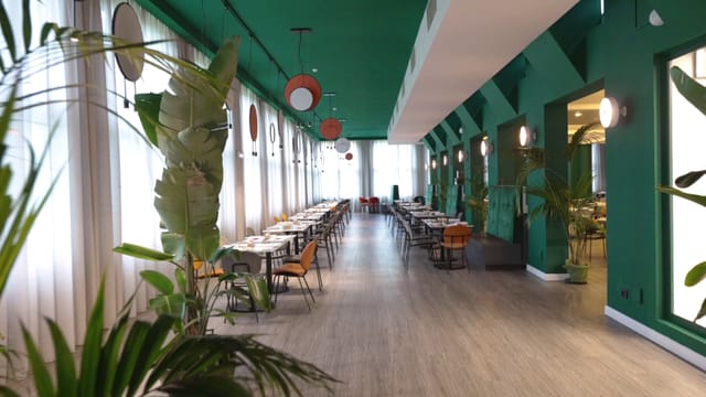Quark Hotel Milan banquet green modern event