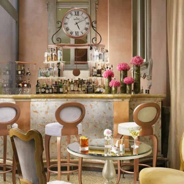 Lounge Bar Mezzanotte