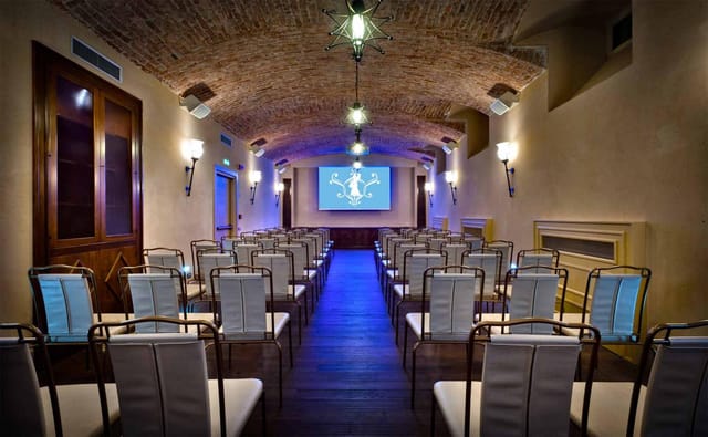 Le Segrete Château Monfort vaulted ceiling event venue