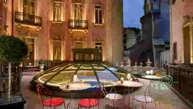 Meeting Rooms