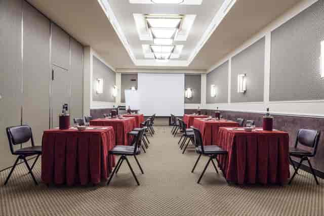 Svevo Room Doria Hotel: Classic classroom event, presentation training.