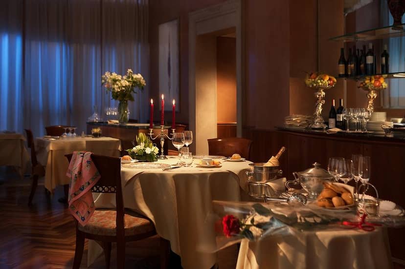 Sala Montenapoleone VIP event elegant dining