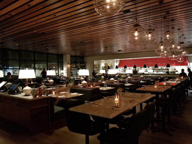 North Italia modern event space | corporate dinner | reception