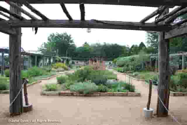 Theme Gardens
