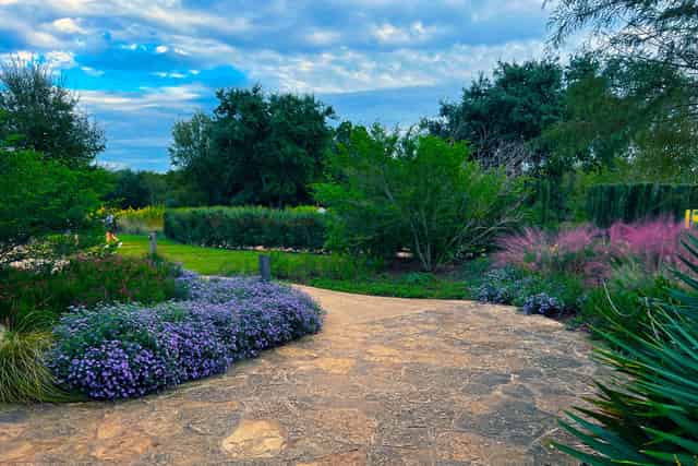 Theme Gardens
