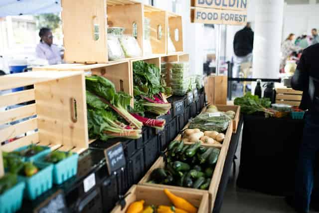 Farmers' market