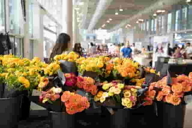 Farmers' market