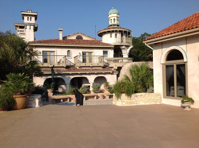 Villa Antonia terraces: Mediterranean event venue, outdoor reception