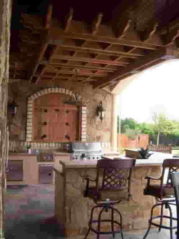 Outdoor kitchen