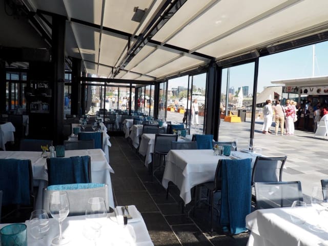 Lofoten Fiskerestaurant, retractable roof, waterfront dining, event venue