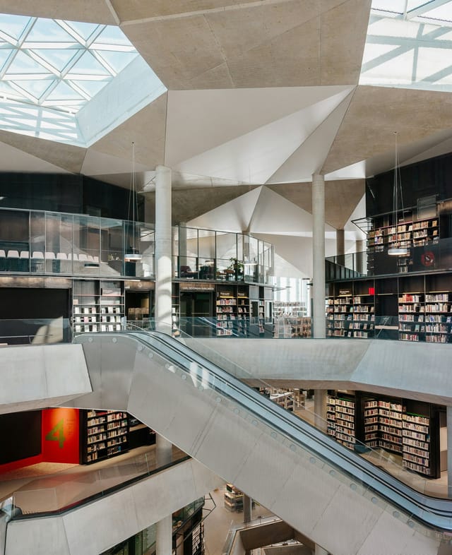 Modern Deichman Bjørvika event space, bright, architectural, conference, networking