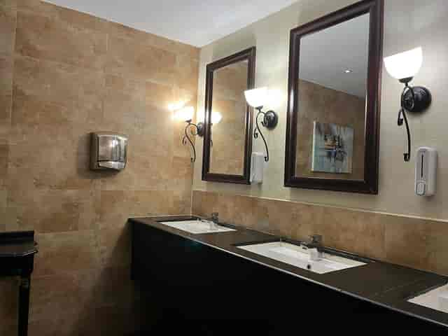 Four Points by Sheraton Dar es Salaam New Africa - >Pragna Jui Chakma</a>