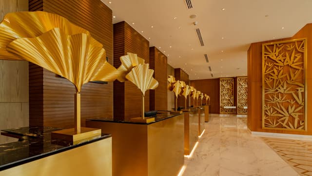 Almasi ballroom