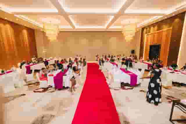 Almasi ballroom