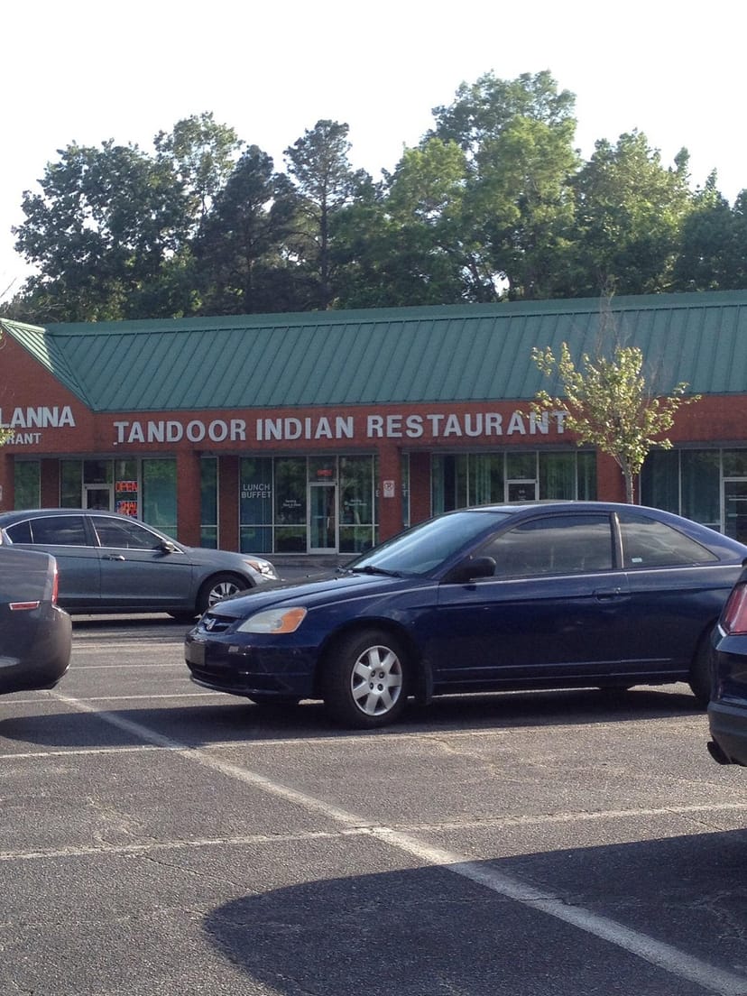 Tandoor Indian Restaurant lunch buffet, casual event venue