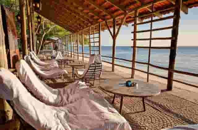 Seafront Deck Area